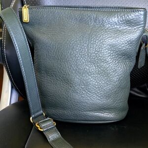 Vintage Coach #4907 Sonoma Bucket Zip bag